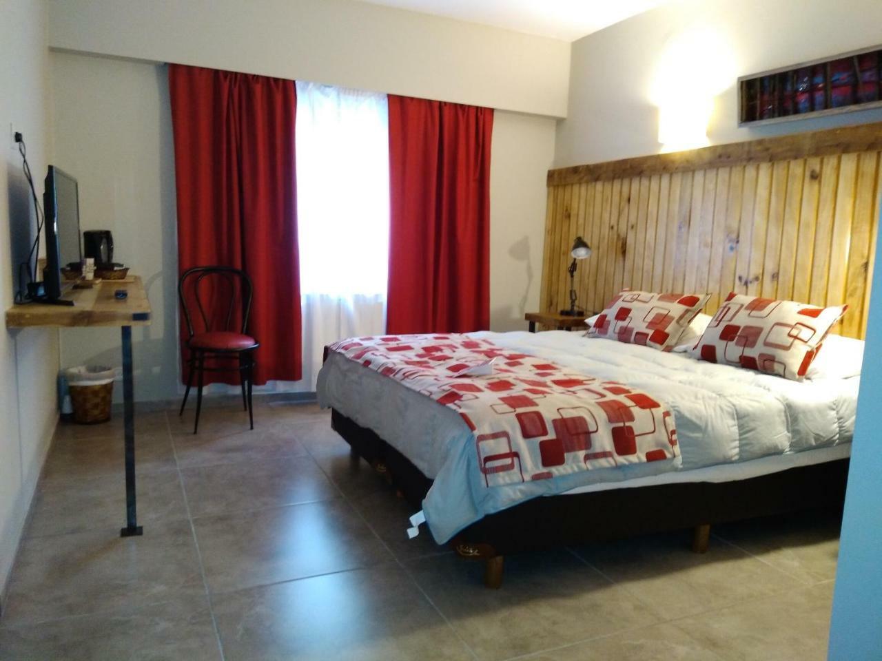 Hostal El Koru San Carlos de Bariloche Luaran gambar